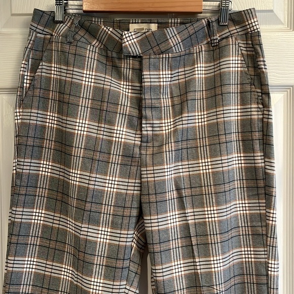 Bando brand size 34R flat front pants - Picture 2 of 5